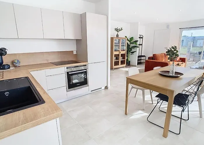 6 Personnes Proche Et Foret 度假居 圣让-德蒙